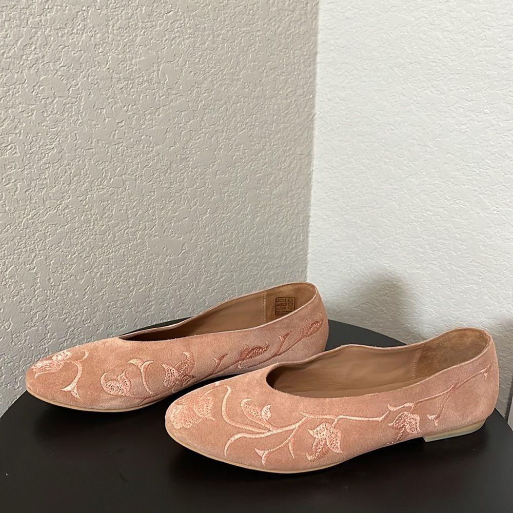 HUMA BLANCO (Anthropologie) Dorotea Rose Pink Suede Embroidered Flats, Size 7 - Picture 3 of 10